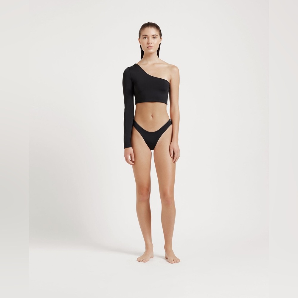 MYRA SWIM Cindy bottoms in black size small